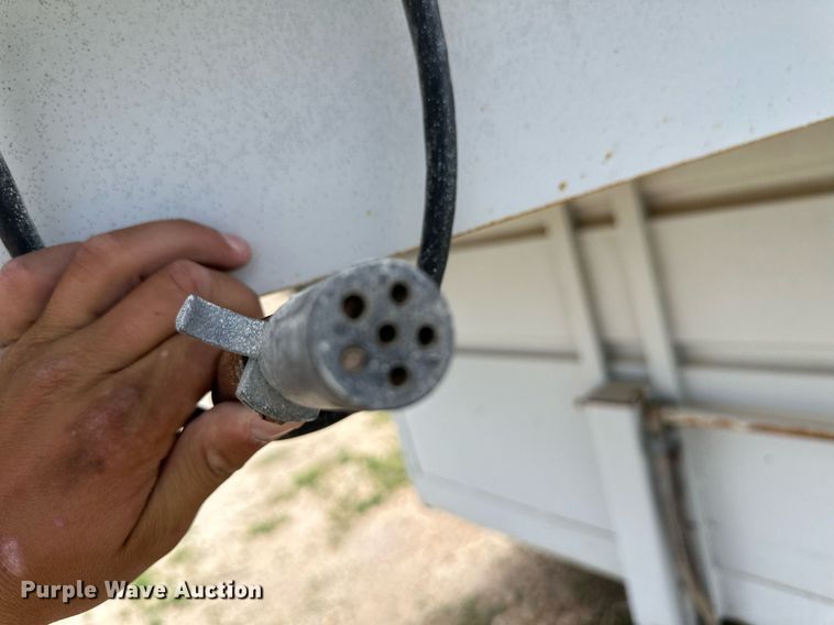 image for item NY9068 1991 Travalong  livestock trailer