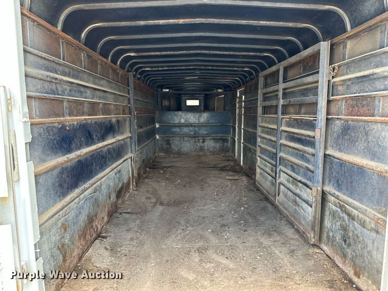 image for item NY9068 1991 Travalong  livestock trailer