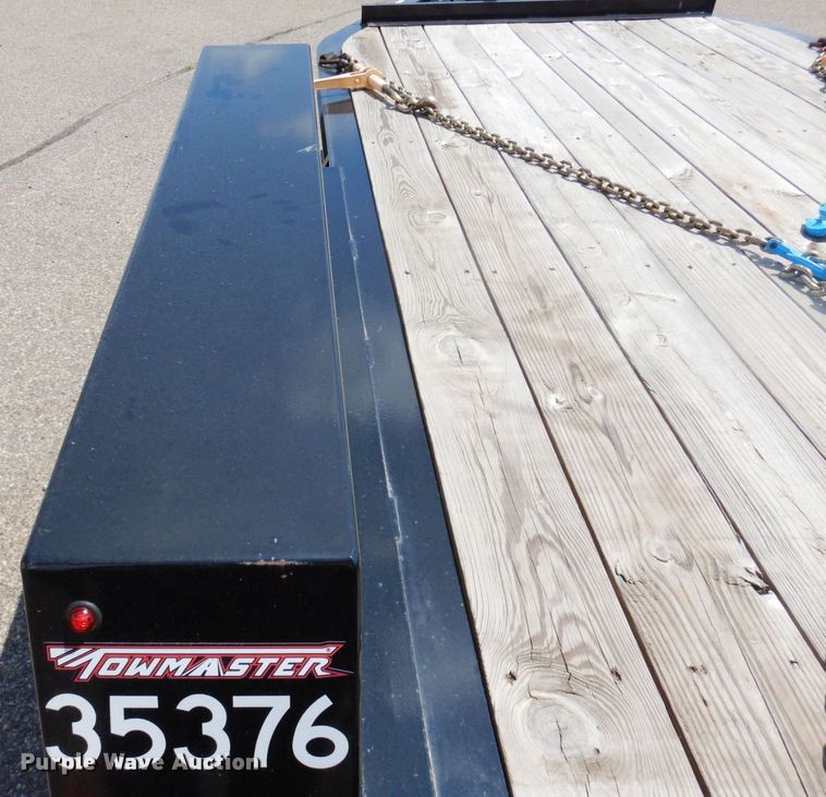 image for item AF9686 2020 Towmaster TC-10D  equipment trailer