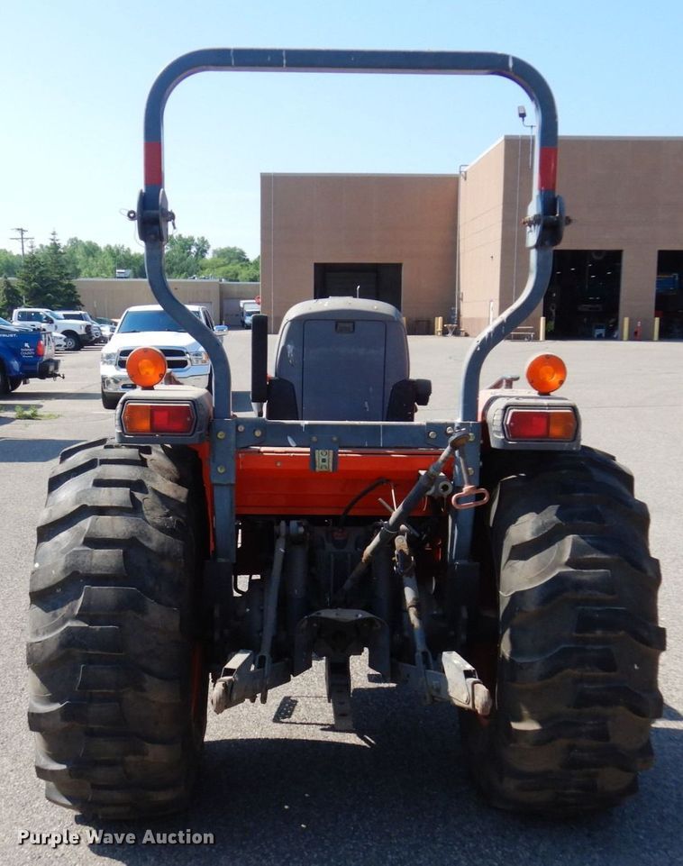 image for item AF9688 Kubota L3830D  MFWD tractor