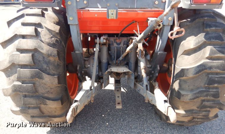 image for item AF9688 Kubota L3830D  MFWD tractor