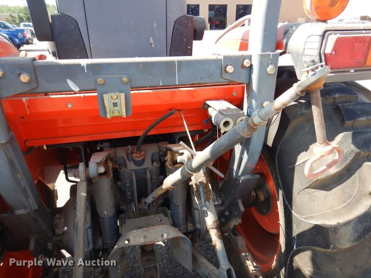 image for item AF9688 Kubota L3830D  MFWD tractor