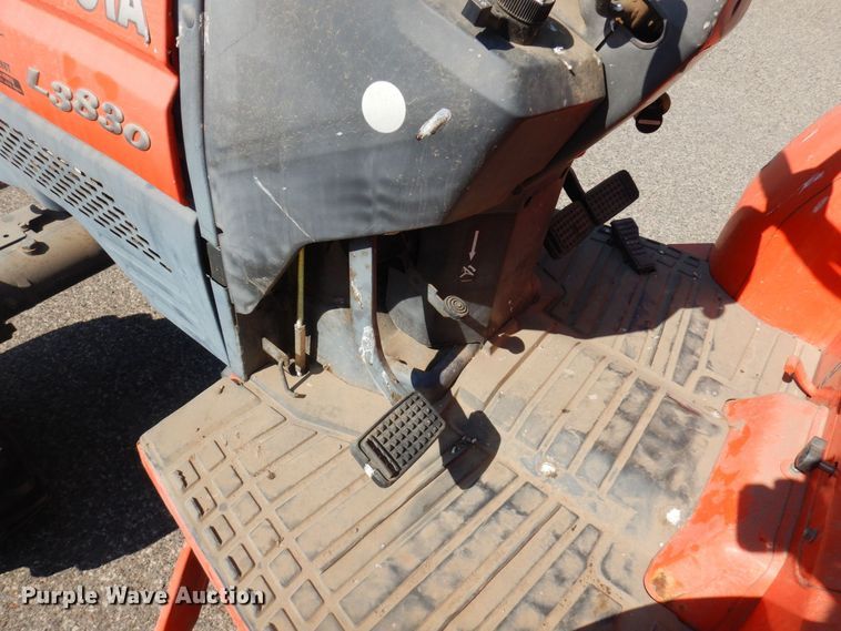 image for item AF9688 Kubota L3830D  MFWD tractor