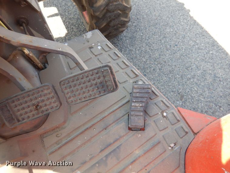 image for item AF9688 Kubota L3830D  MFWD tractor