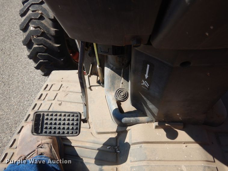 image for item AF9688 Kubota L3830D  MFWD tractor