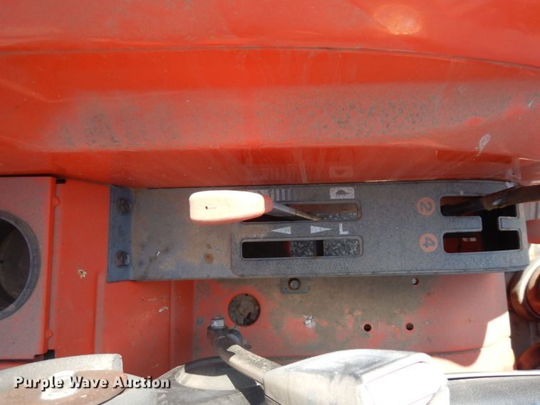 image for item AF9688 Kubota L3830D  MFWD tractor