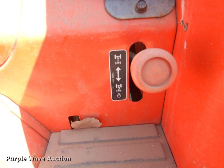 image for item AF9688 Kubota L3830D  MFWD tractor