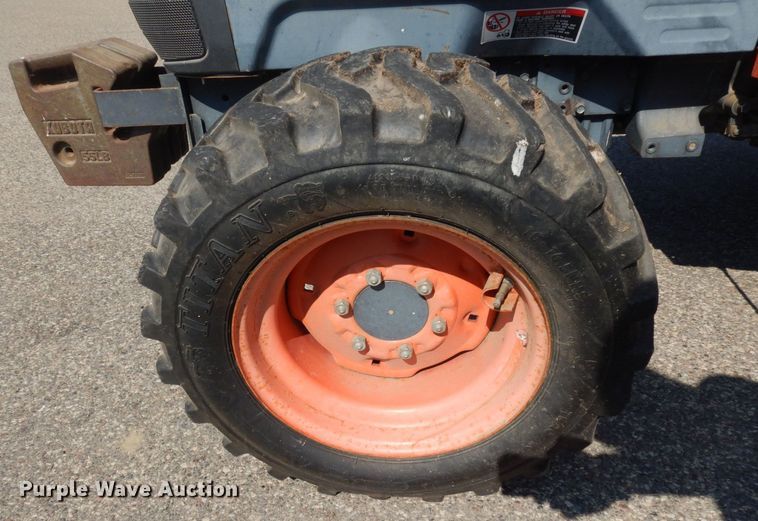 image for item AF9688 Kubota L3830D  MFWD tractor