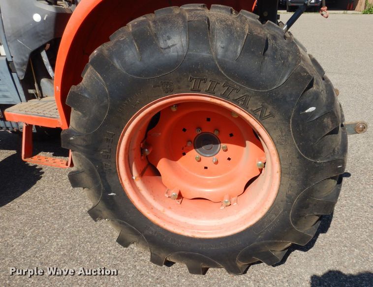 image for item AF9688 Kubota L3830D  MFWD tractor