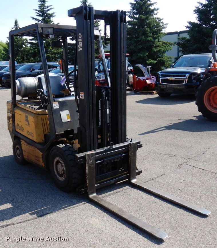 image for item AF9689 Yale GLP040 AFNUAE084  forklift