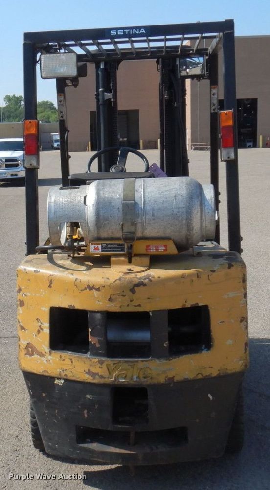 image for item AF9689 Yale GLP040 AFNUAE084  forklift