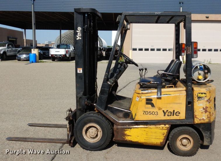 image for item AF9689 Yale GLP040 AFNUAE084  forklift