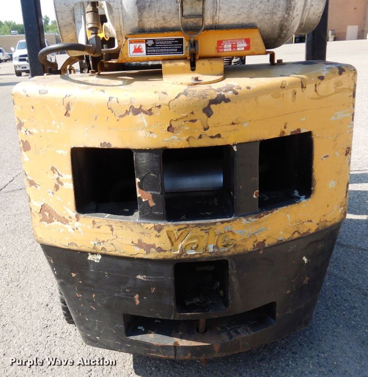 image for item AF9689 Yale GLP040 AFNUAE084  forklift