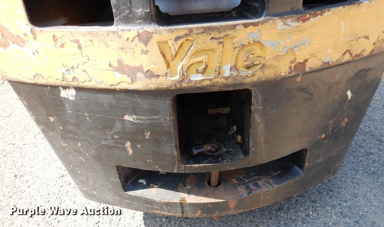 image for item AF9689 Yale GLP040 AFNUAE084  forklift