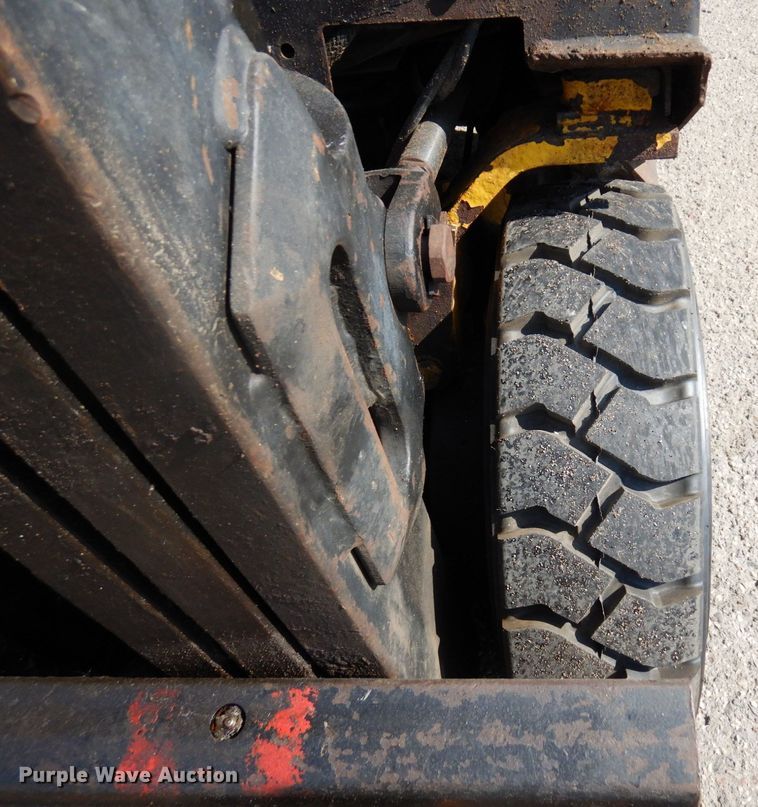 image for item AF9689 Yale GLP040 AFNUAE084  forklift