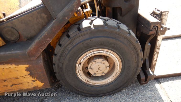 image for item AF9689 Yale GLP040 AFNUAE084  forklift