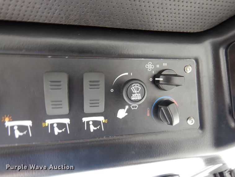 image for item AF9690 2019 Ventrac 4500Z  compact tractor