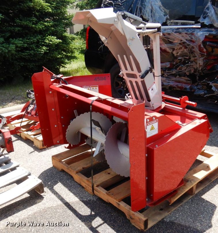 image for item AF9690 2019 Ventrac 4500Z  compact tractor