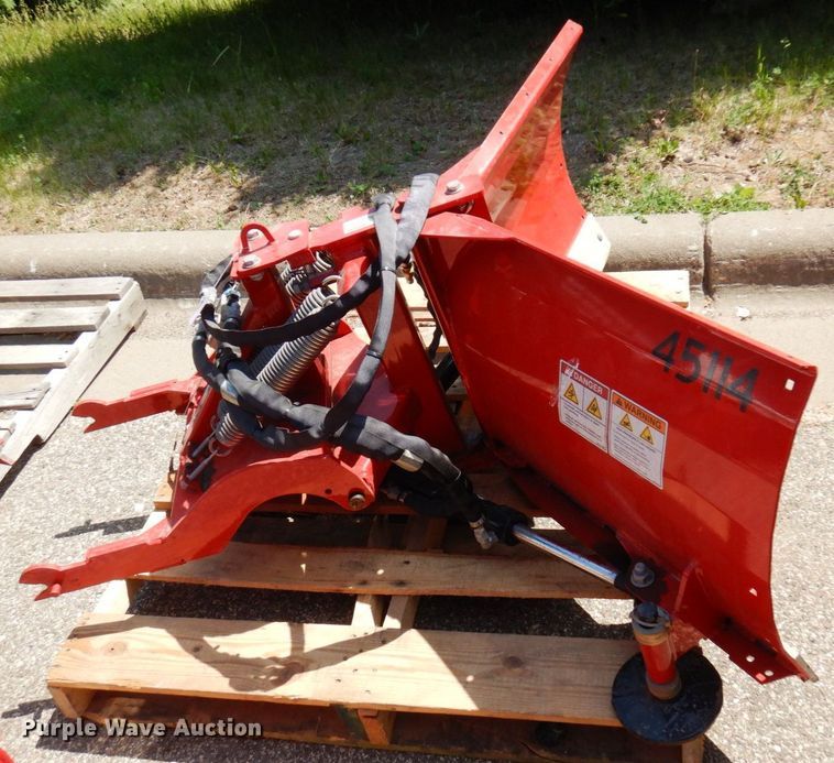 image for item AF9690 2019 Ventrac 4500Z  compact tractor