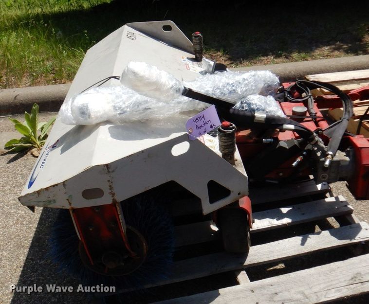 image for item AF9690 2019 Ventrac 4500Z  compact tractor