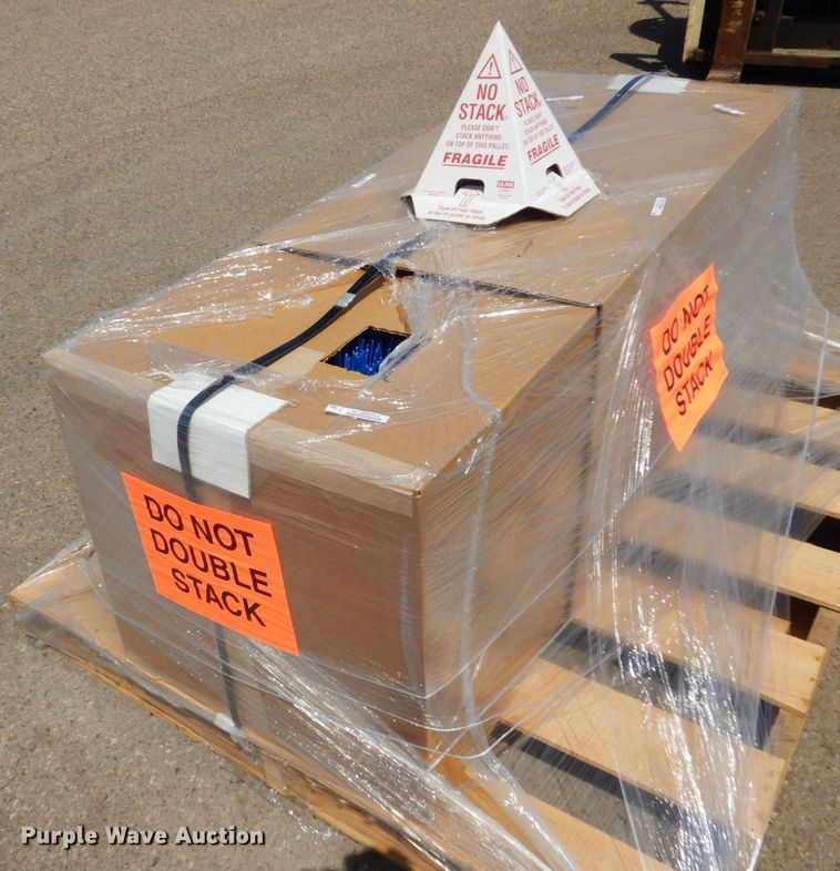 image for item AF9690 2019 Ventrac 4500Z  compact tractor