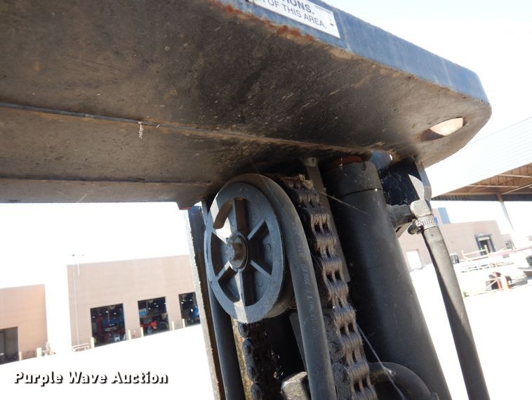 image for item AF9691 Yale GLP070LGNGBE083  forklift