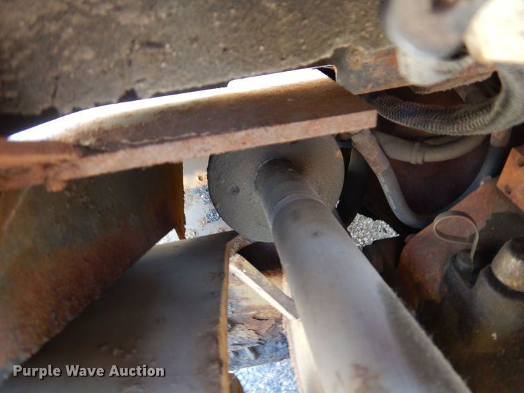 image for item AF9691 Yale GLP070LGNGBE083  forklift