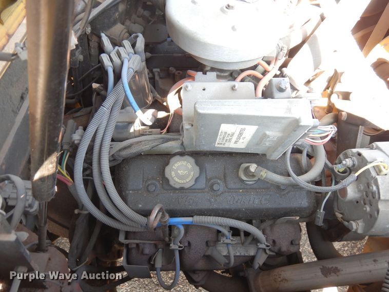 image for item AF9691 Yale GLP070LGNGBE083  forklift