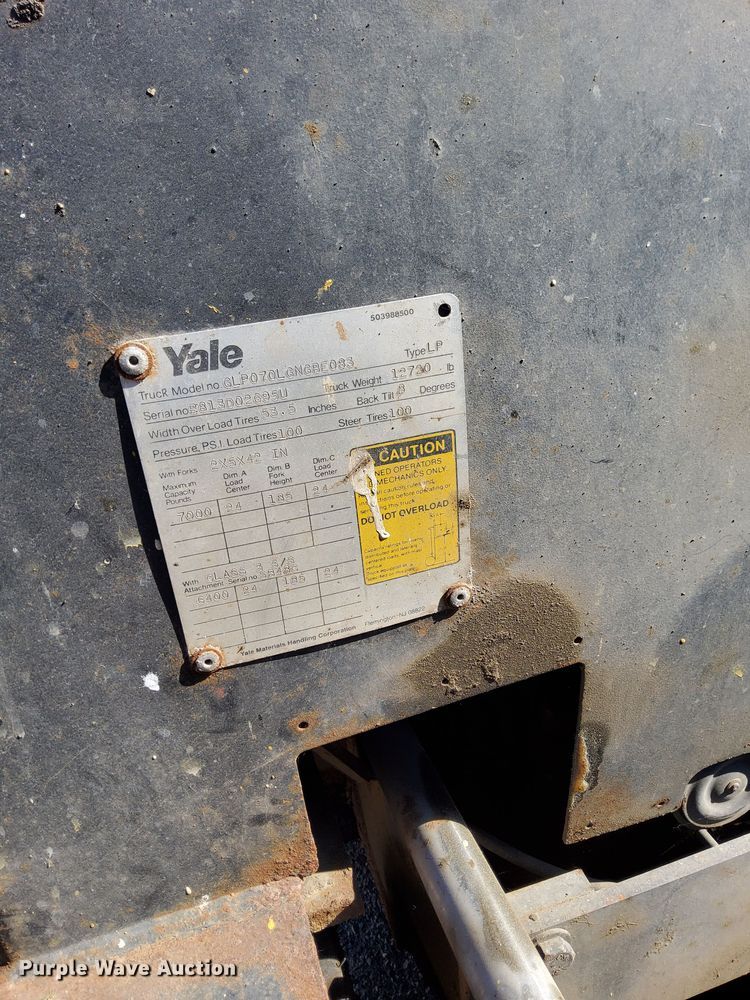 image for item AF9691 Yale GLP070LGNGBE083  forklift