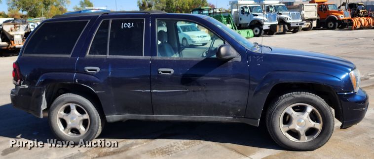 image for item DC6211 2008  Chevrolet TrailBlazer  SUV