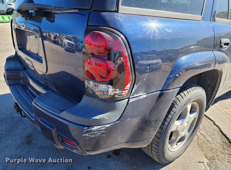 image for item DC6211 2008  Chevrolet TrailBlazer  SUV