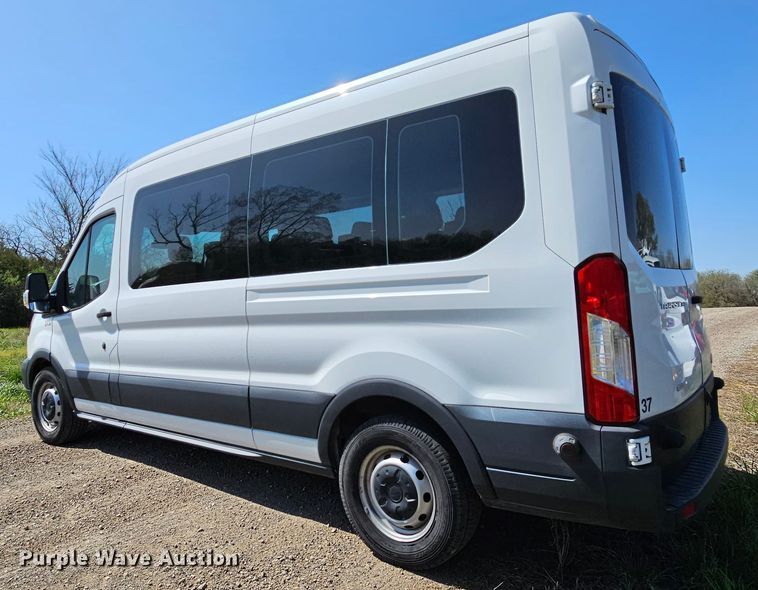 image for item DK1755 2017 Ford Transit 350  van