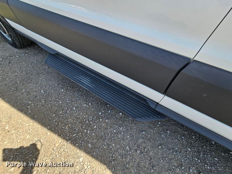 image for item DK1755 2017 Ford Transit 350  van