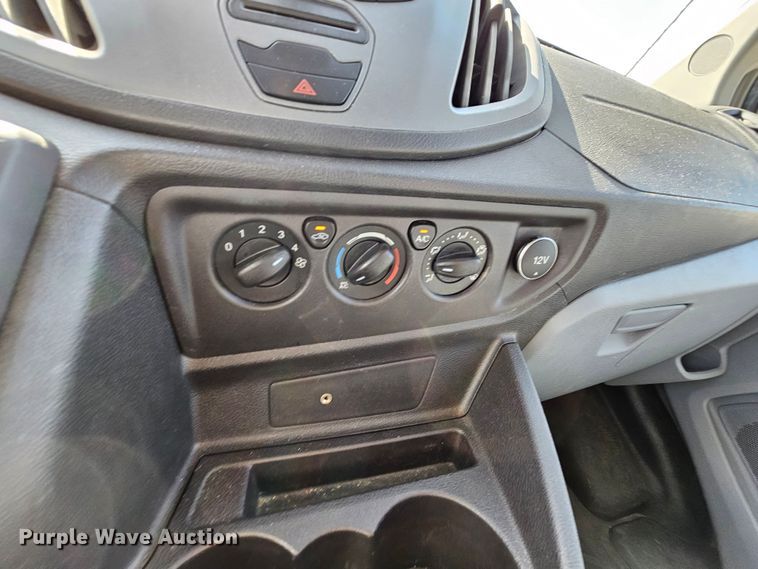 image for item DK1755 2017 Ford Transit 350  van