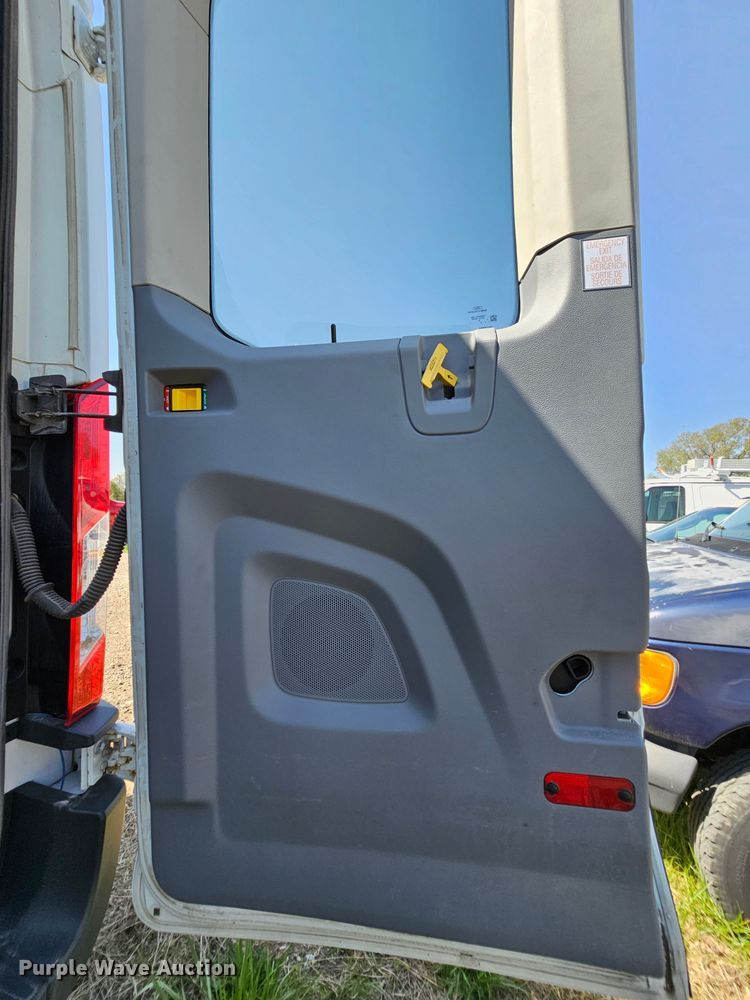 image for item DK1755 2017 Ford Transit 350  van