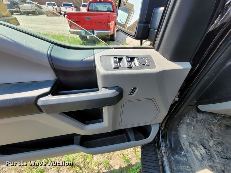 image for item DK1861 2018 Ford F150  SuperCrew pickup truck