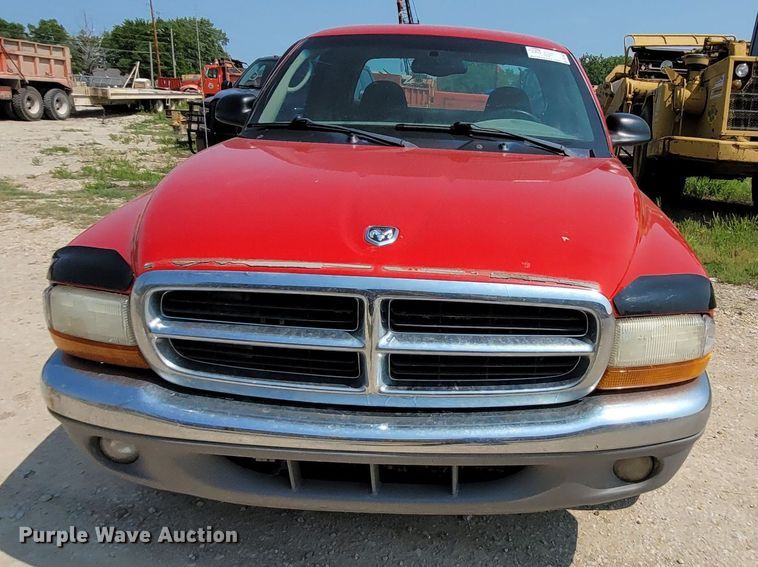 image for item DK1862 2004 Dodge Dakota  Club Cab pickup truck