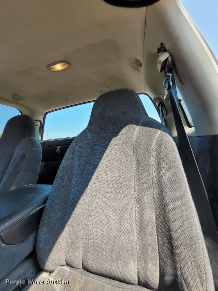 image for item DK1862 2004 Dodge Dakota  Club Cab pickup truck