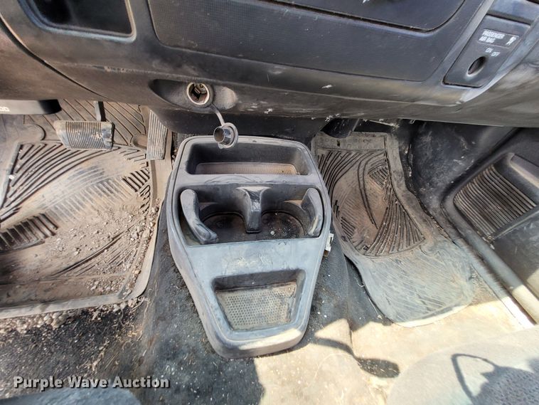 image for item DK1862 2004 Dodge Dakota  Club Cab pickup truck