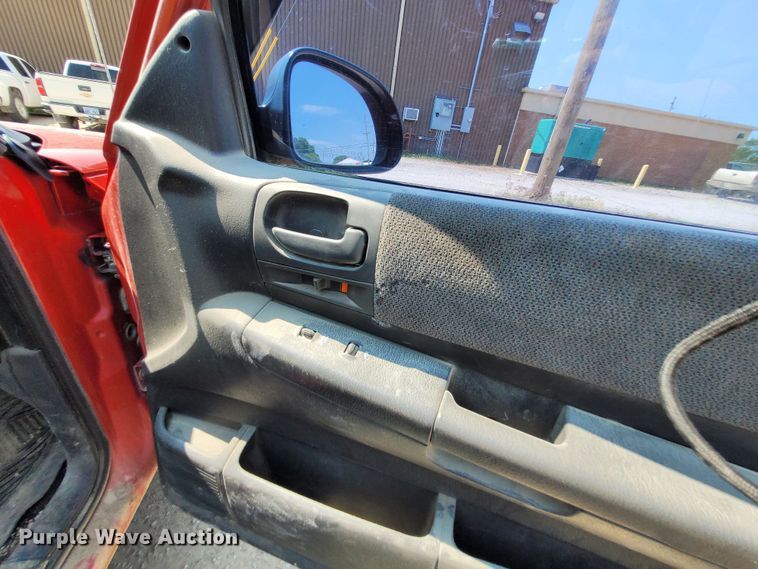 image for item DK1862 2004 Dodge Dakota  Club Cab pickup truck