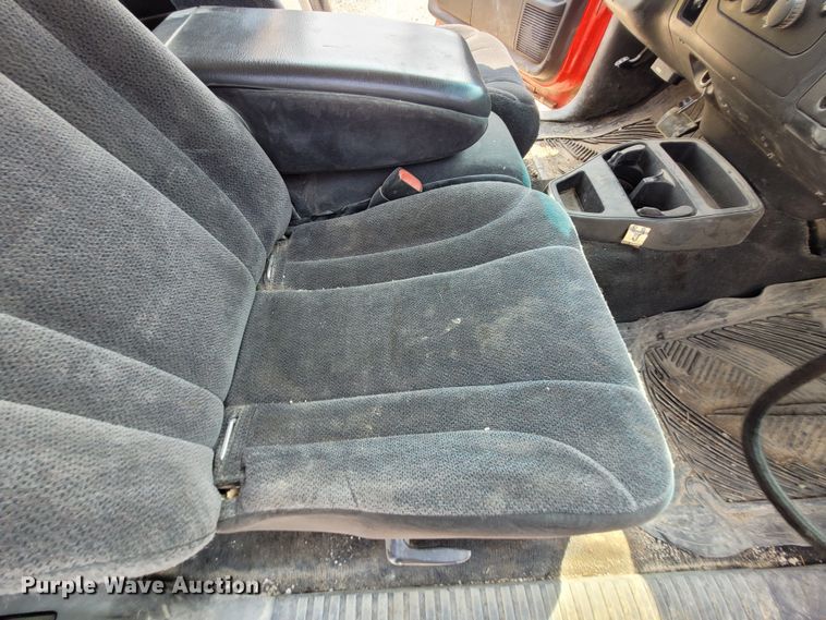 image for item DK1862 2004 Dodge Dakota  Club Cab pickup truck