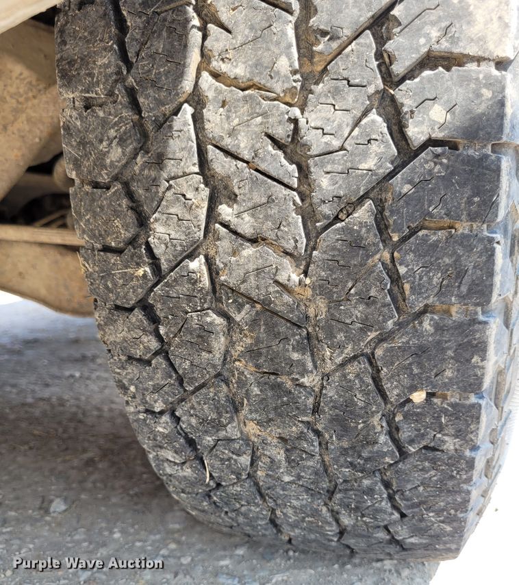 image for item DK1862 2004 Dodge Dakota  Club Cab pickup truck