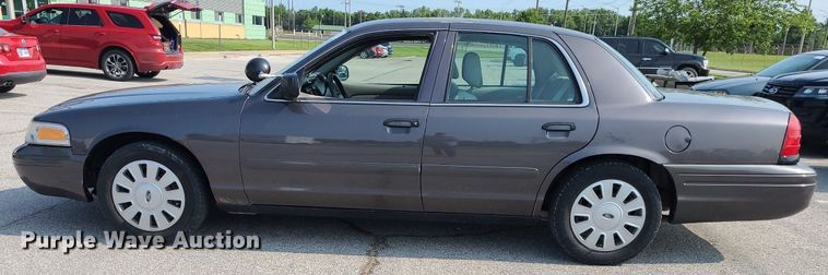 image for item DK1876 2008 Ford Crown Victoria Police Interceptor