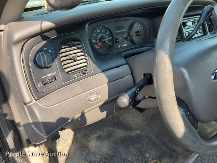image for item DK1876 2008 Ford Crown Victoria Police Interceptor