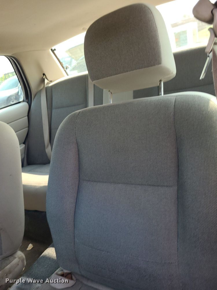 image for item DK1876 2008 Ford Crown Victoria Police Interceptor