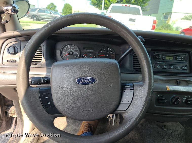 image for item DK1876 2008 Ford Crown Victoria Police Interceptor