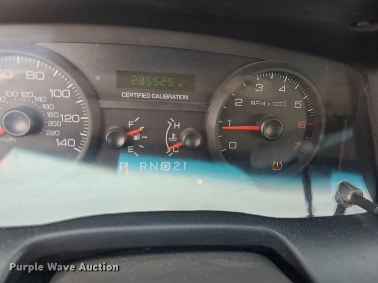 image for item DK1876 2008 Ford Crown Victoria Police Interceptor