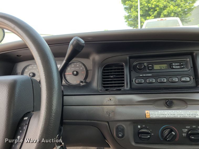 image for item DK1876 2008 Ford Crown Victoria Police Interceptor