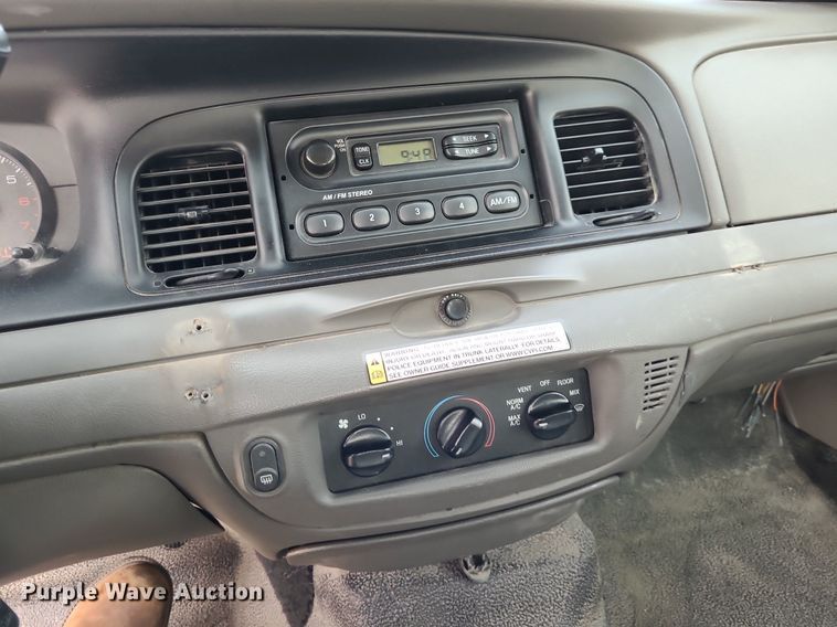 image for item DK1876 2008 Ford Crown Victoria Police Interceptor