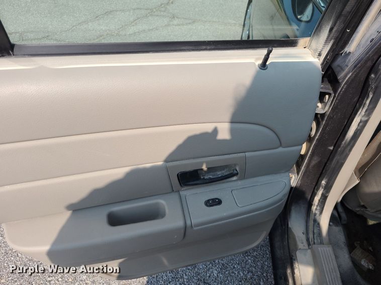 image for item DK1876 2008 Ford Crown Victoria Police Interceptor